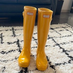 Hunter Rainboots-Yellow